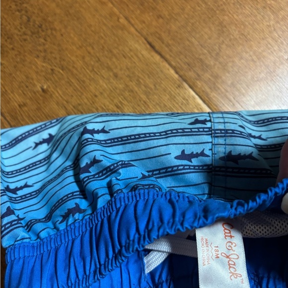Cat & Jack swim trunk size 18 months - Picture 3 of 3